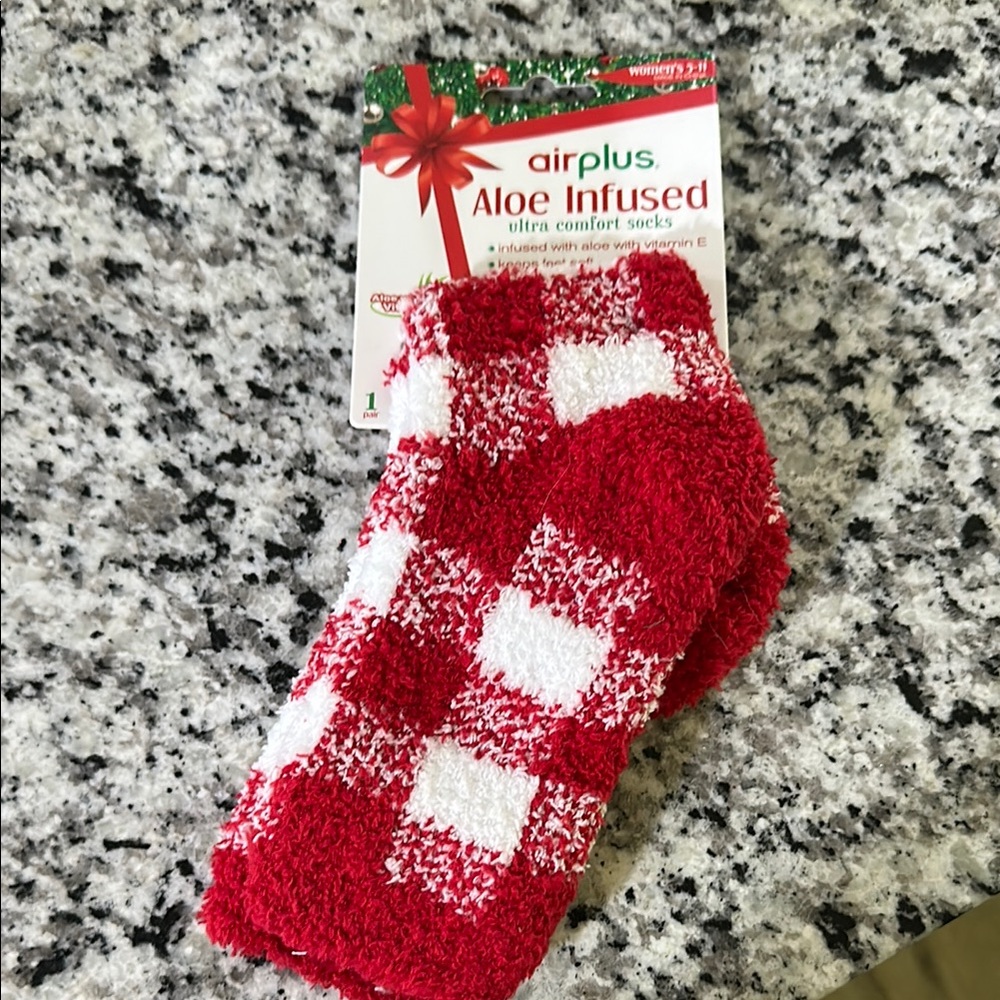 Red and White Aloe Infused Socks